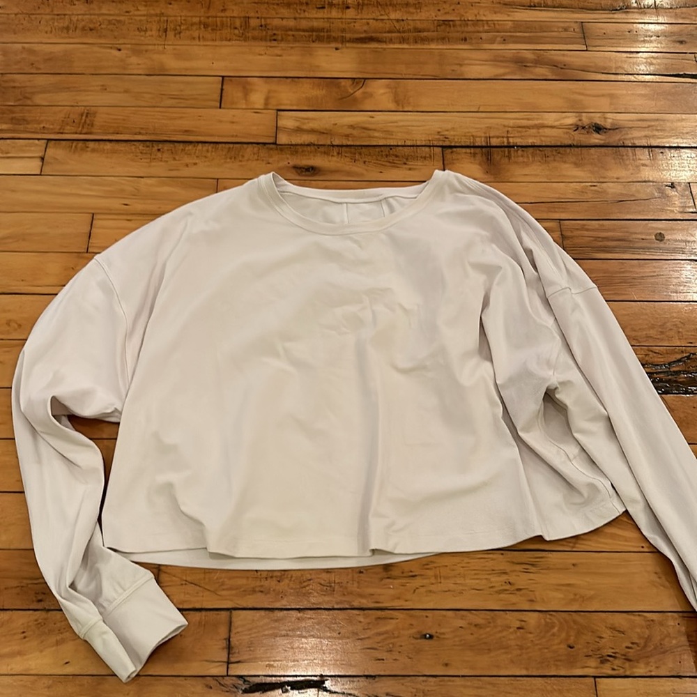 Lululemon muscle love long sleeve